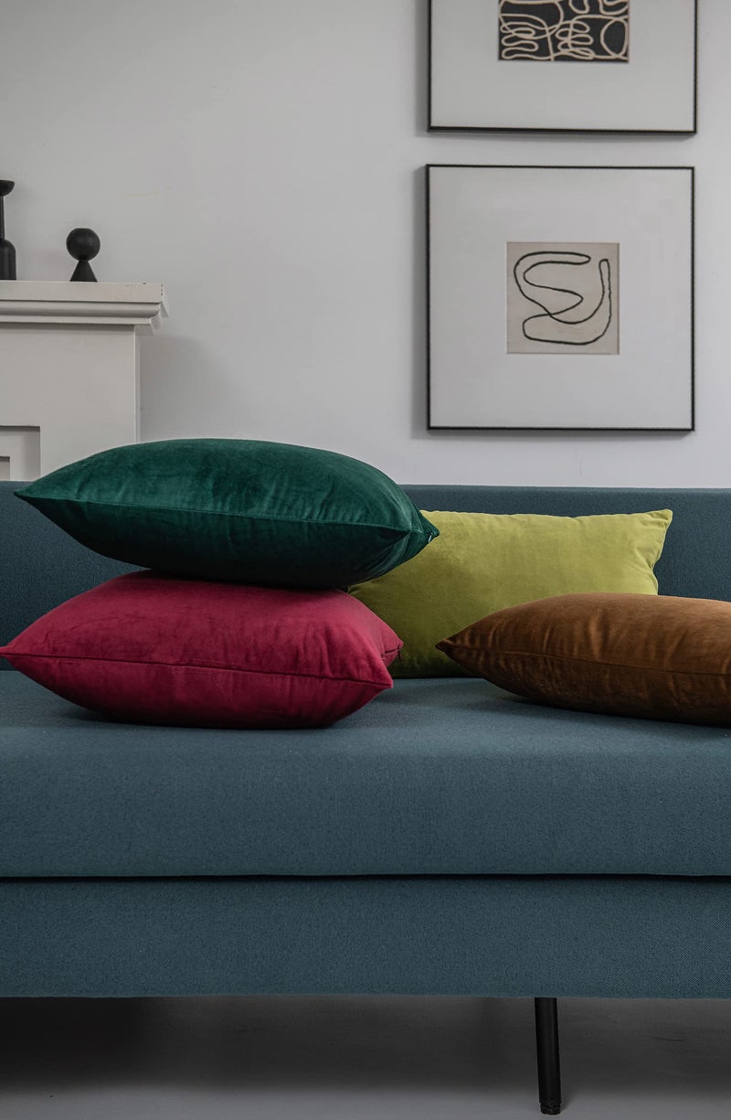 DEZENE Throw Pillow Covers 20x20 Green: Pack of 2 Cozy Soft Velvet Square Modern Luxury Decorative Throw Pillow Cases for Sofa Couch Living Room Bed Home Decor Christmas - Image 5